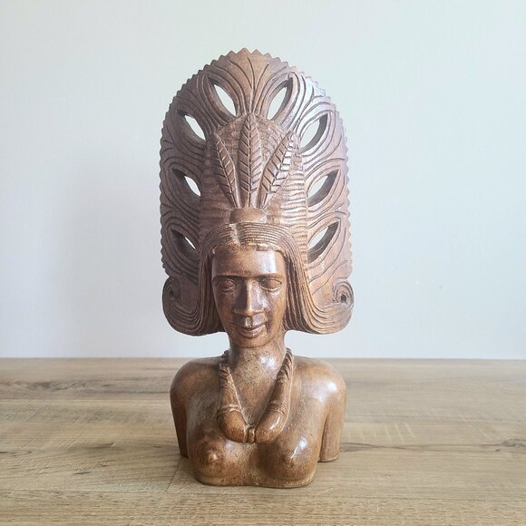 Hand Carved wooden sculpture statue of women's bust. Indigenous Tribal Native. - Picture 1 of 7